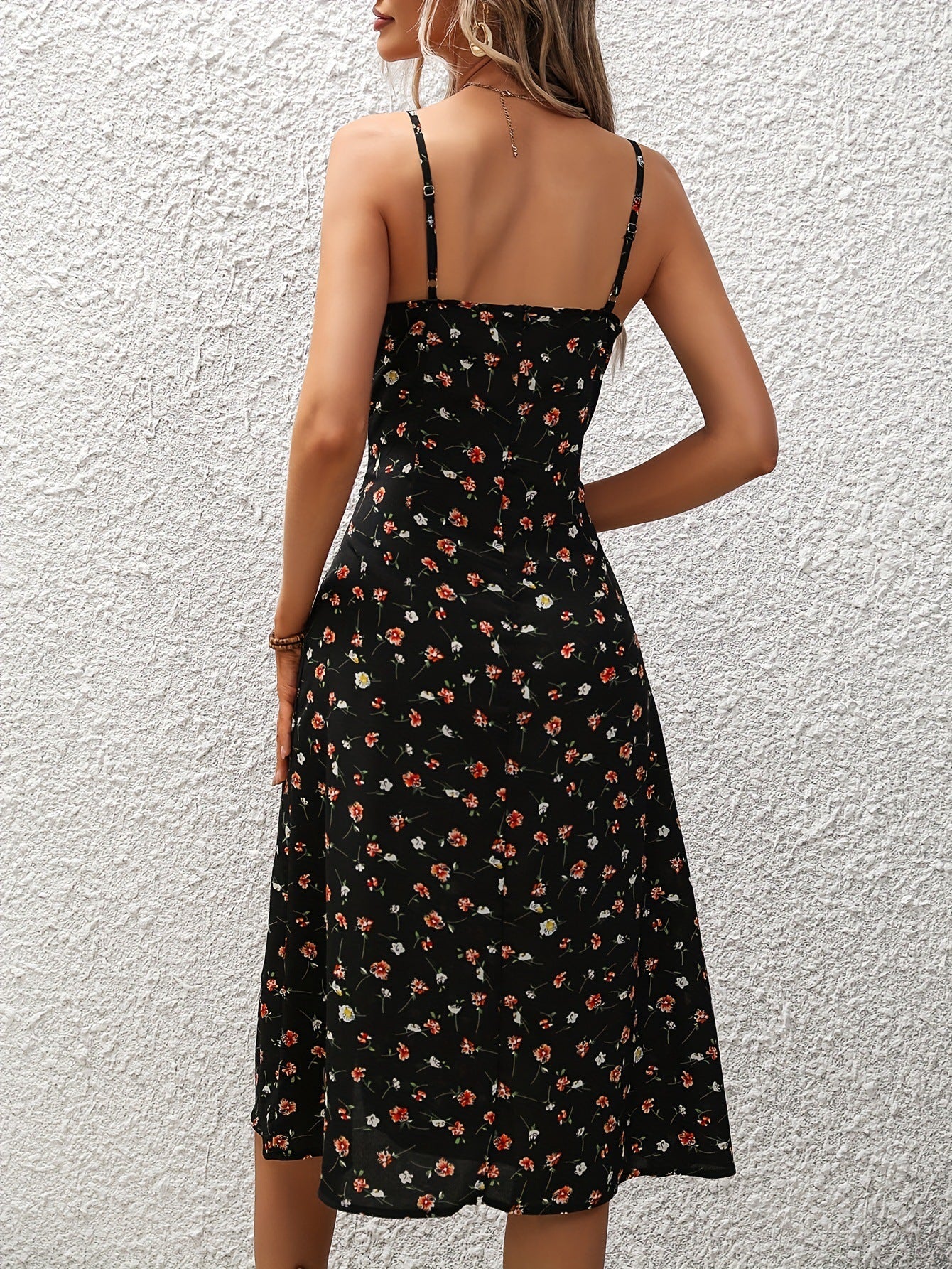 Robe longue à bretelles – imprimé à pois, fente sexy et coupe fluide