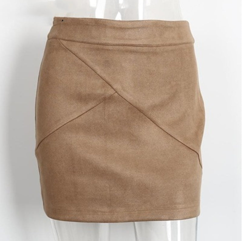 Jupe Courte Femme en Similicuir Suédé – Look Chic et Rétro