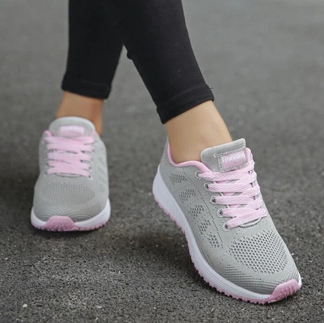 Baskets de sport respirantes – légères, confortables, semelle compensée