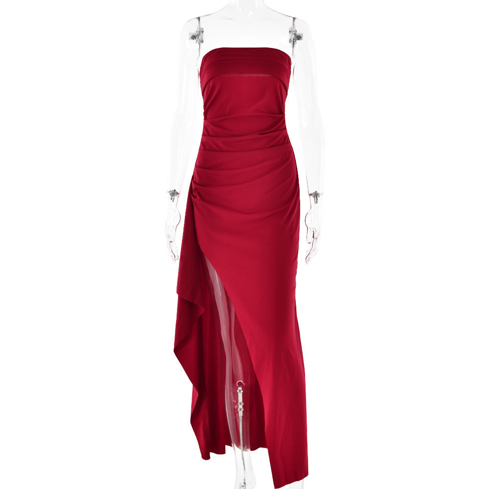 Robe longue bustier – fente haute, dos nu et plissée à la taille