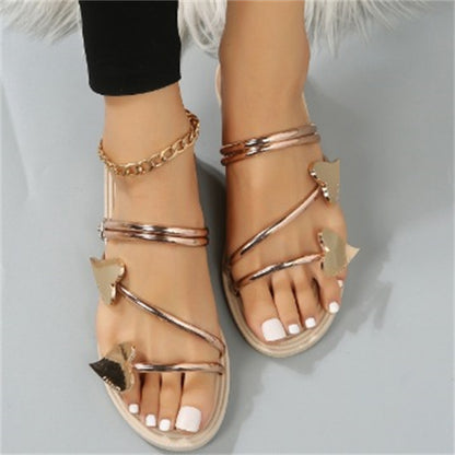Sandales plates cœur – élégantes, confortables et parfaites pour l’été